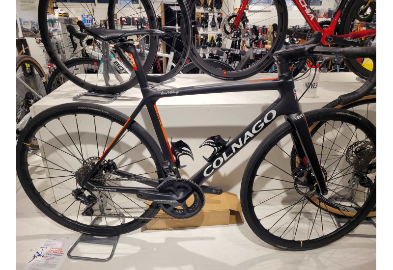 COLNAGO V2R ULTEGRA DI2 DISC